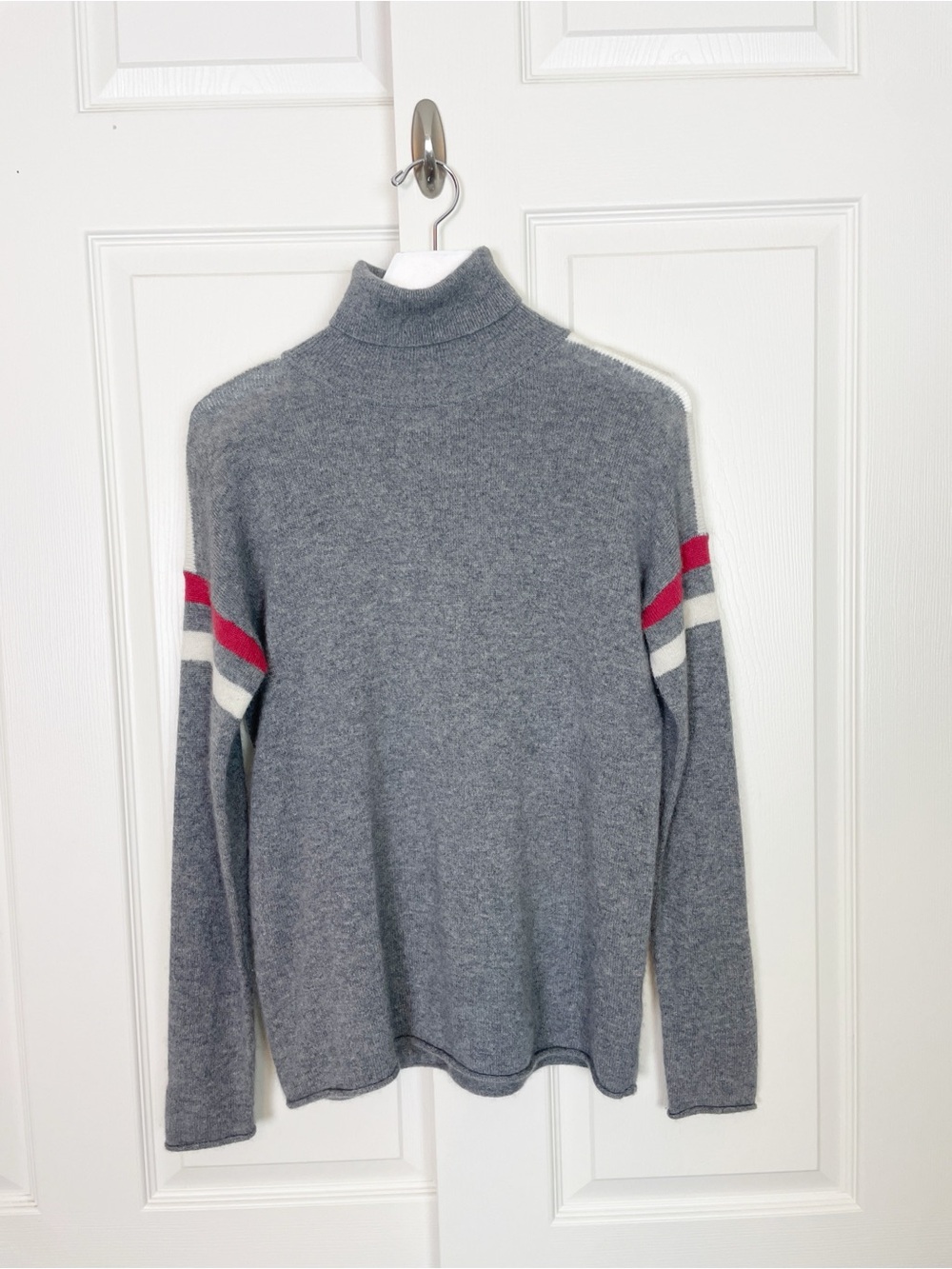 Velvet by Graham & Spencer Bonnie Cashmere Turtleneck Sweater Racing Stripe Sz S